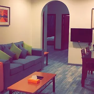 Lamar Suites شقة فندقية